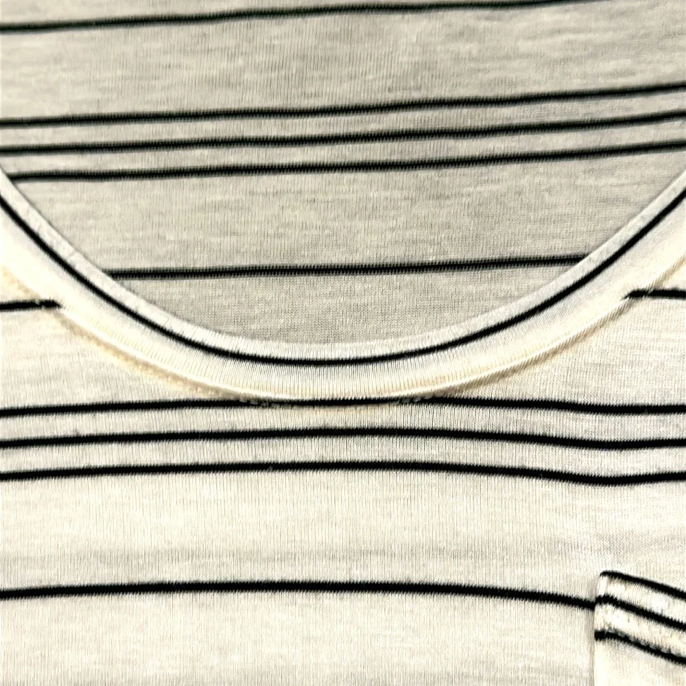 Striped Tee - Picture 4 of 7